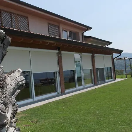 Fattoria Monte Baldo Vista * Капріно-Веронезе